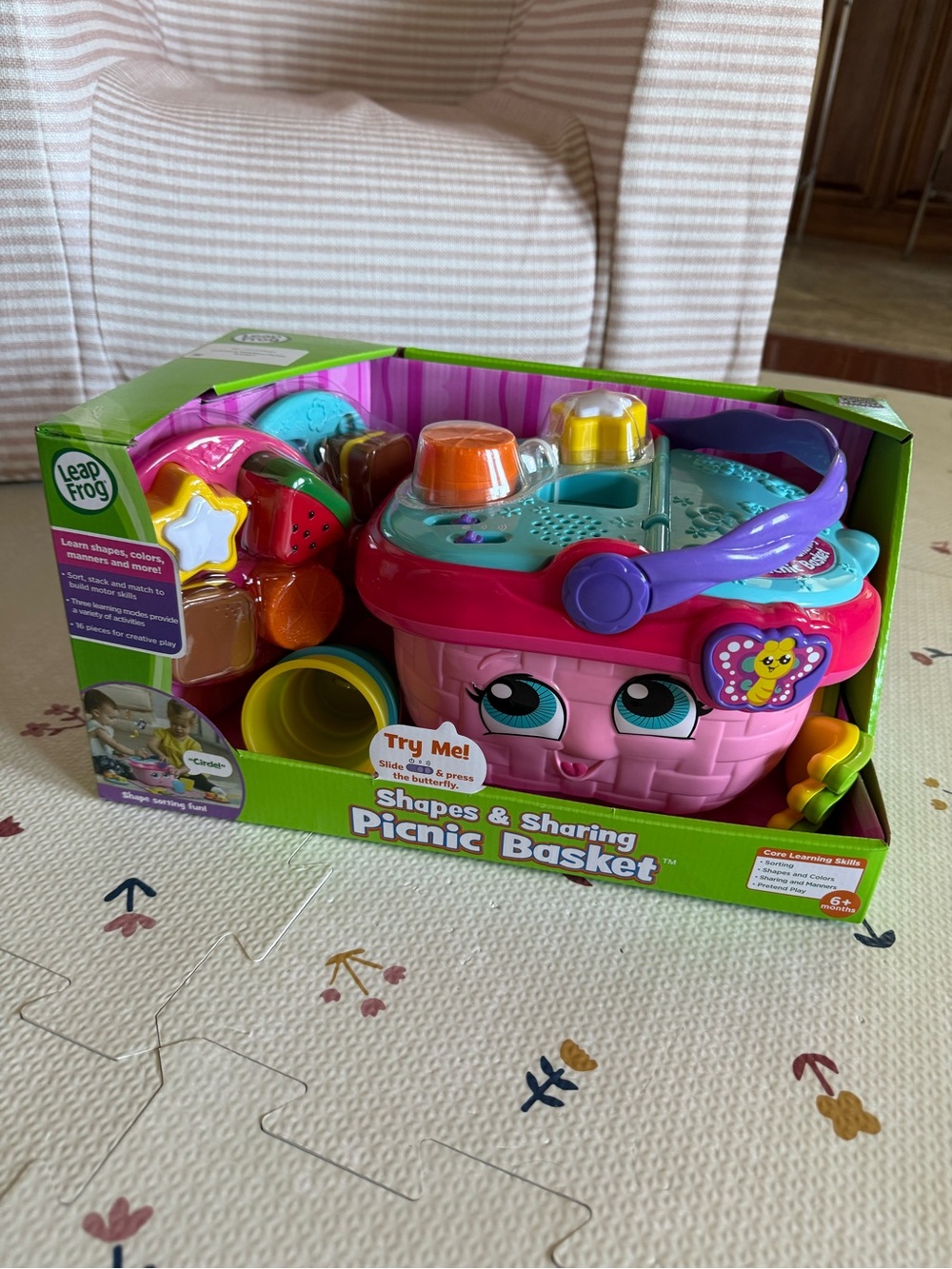 NEW IN BOX Leap Frog Pink Shapes & Sharing Picnic Basket Toy